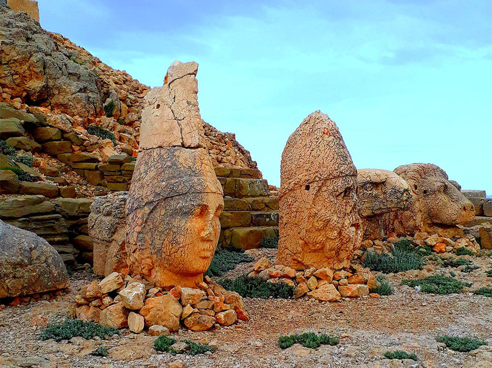 Nemrut Dağı (Adıyaman - Kahta) [1987]